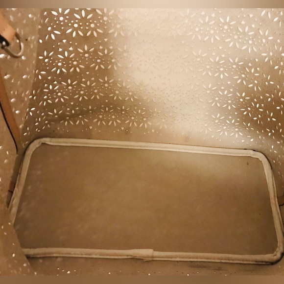 #006. COACH Metro Eyelet Perforated Tote - metallic cream & tan leather handles - Picture 9 of 16